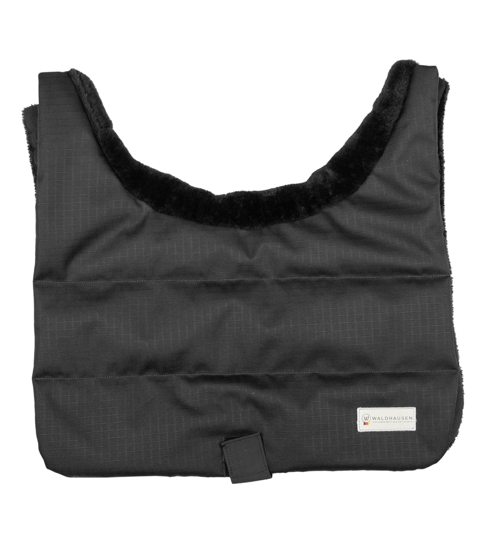 Protection de poitrail Sur-Couverture pour chevaux